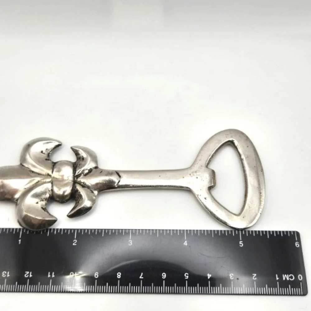 Fleur De Lis Bottle Opener Silver Tone Metal Barware Kitchen Tool‎ Drinkware